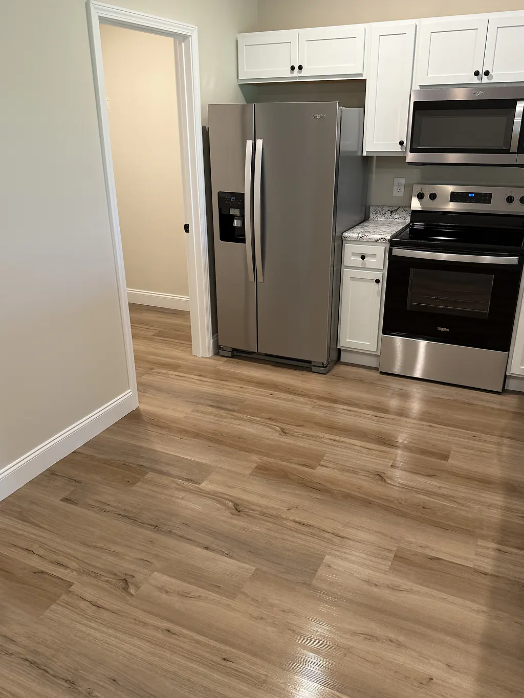 Move-out cleaning service preparing a Knoxville property for the next resident
